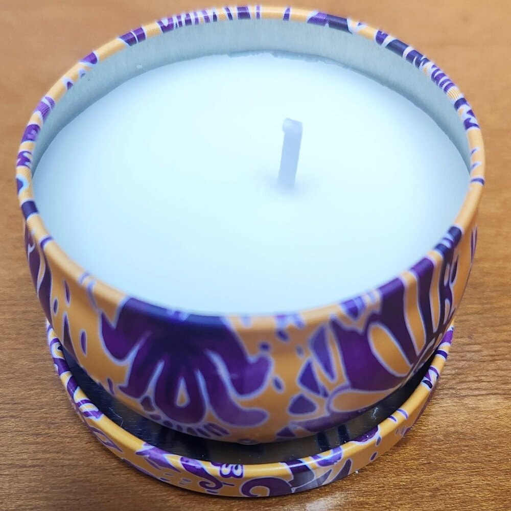 2.5 Oz Soy Wax Aromatherpy Candle (Gardenia Scent)​